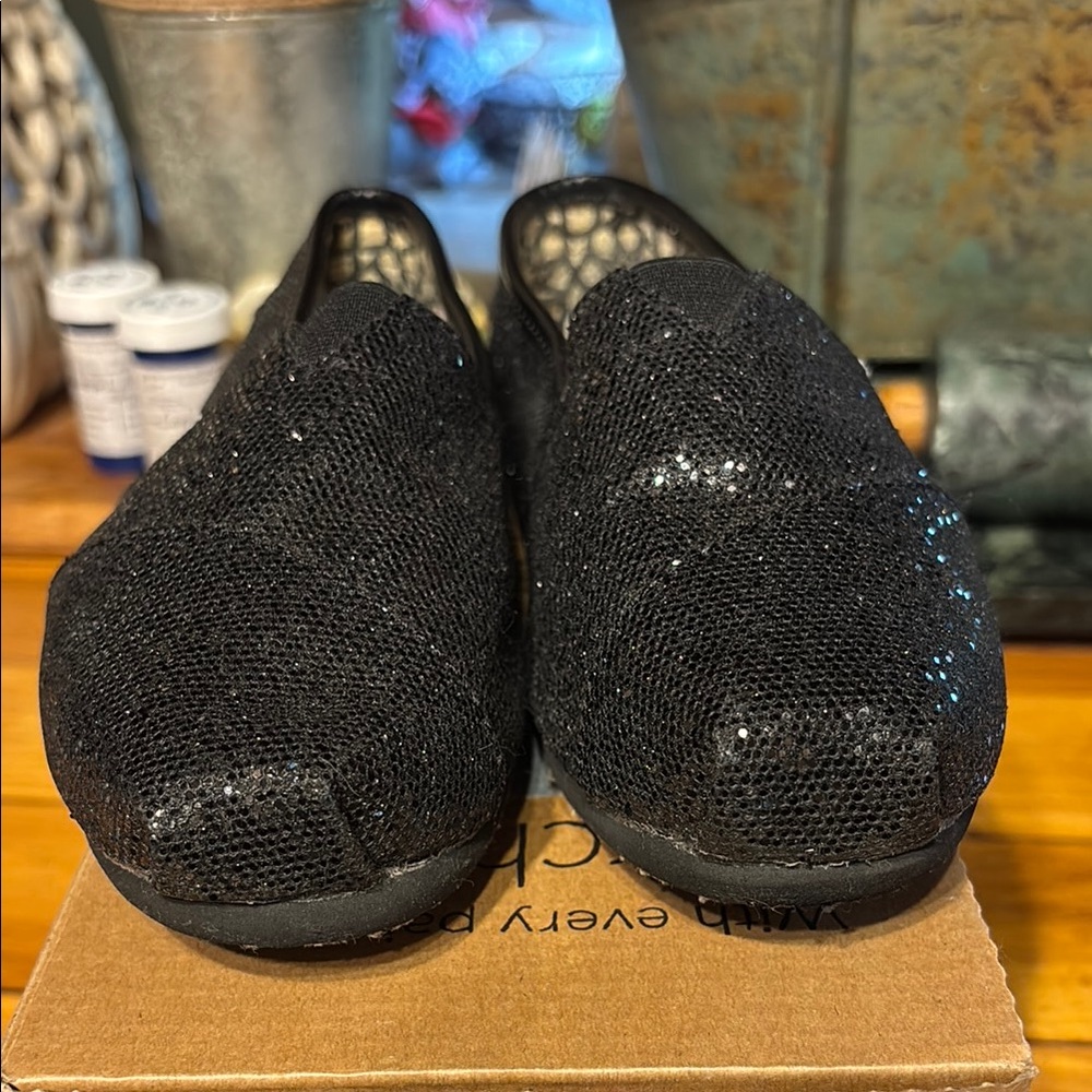 TOMS Women's Black Glitter Classics - Picture 6 of 12